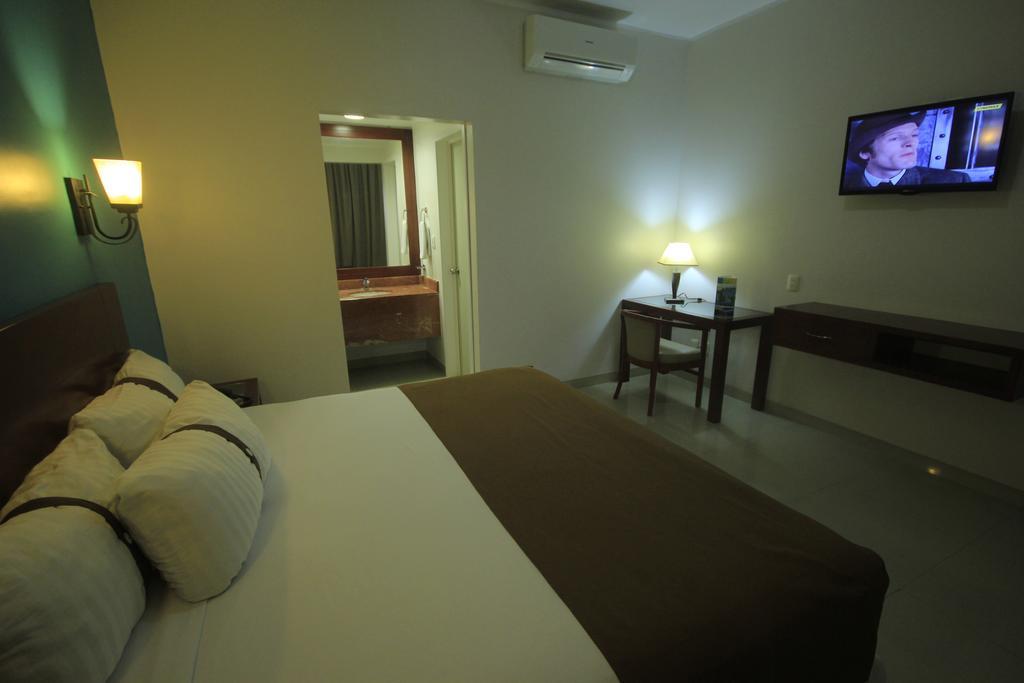 Hotel Casa Blanca Chetumal Eksteriør billede